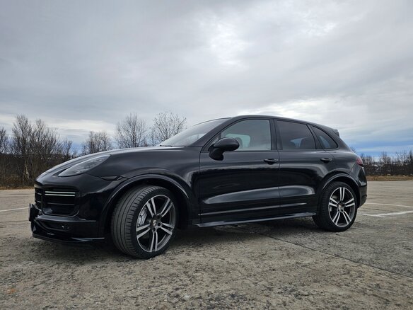 2013 Porsche Cayenne S Diesel II (958), чёрный, 4900000 рублей - вид 4
