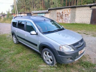 2017 Lada (ВАЗ) Largus Cross I, серебристый, 950000 рублей, вид 2