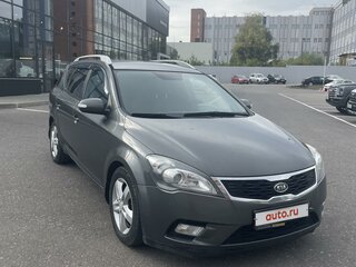 2010 Kia Ceed I Рестайлинг, серебристый, 800000 рублей, вид 3