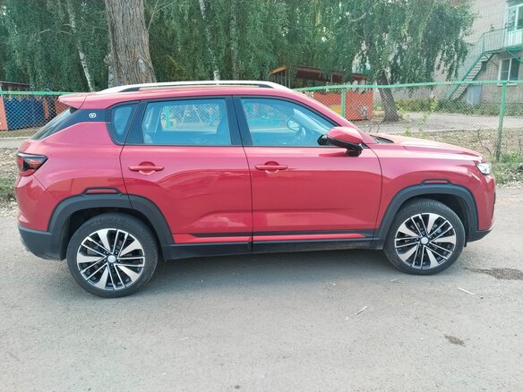 2025 Changan CS35 Plus I Рестайлинг, красный, 2400000 рублей - вид 2