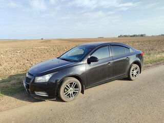 2012 Chevrolet Cruze I, чёрный, 900000 рублей, вид 1