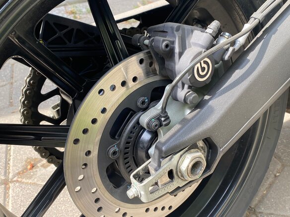 2020 Ducati Scrambler 800, серебристый, 920000 рублей - вид 33