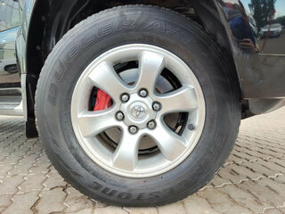 2007 Toyota Land Cruiser Prado 120 Series Рестайлинг, чёрный, 2420000 рублей, вид 4