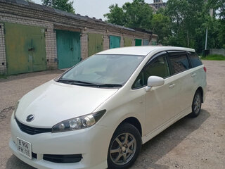 2010 Toyota Wish II, белый, 1145000 рублей, вид 1