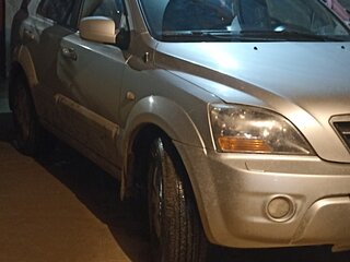 2007 Kia Sorento I Рестайлинг, серебристый, 700000 рублей, вид 2