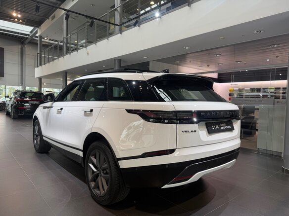 2025 Land Rover Range Rover Velar I Рестайлинг, белый, 8990000 рублей - вид 4