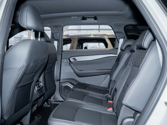 2026 Geely Okavango I Рестайлинг, белый, 4085990 рублей - вид 26