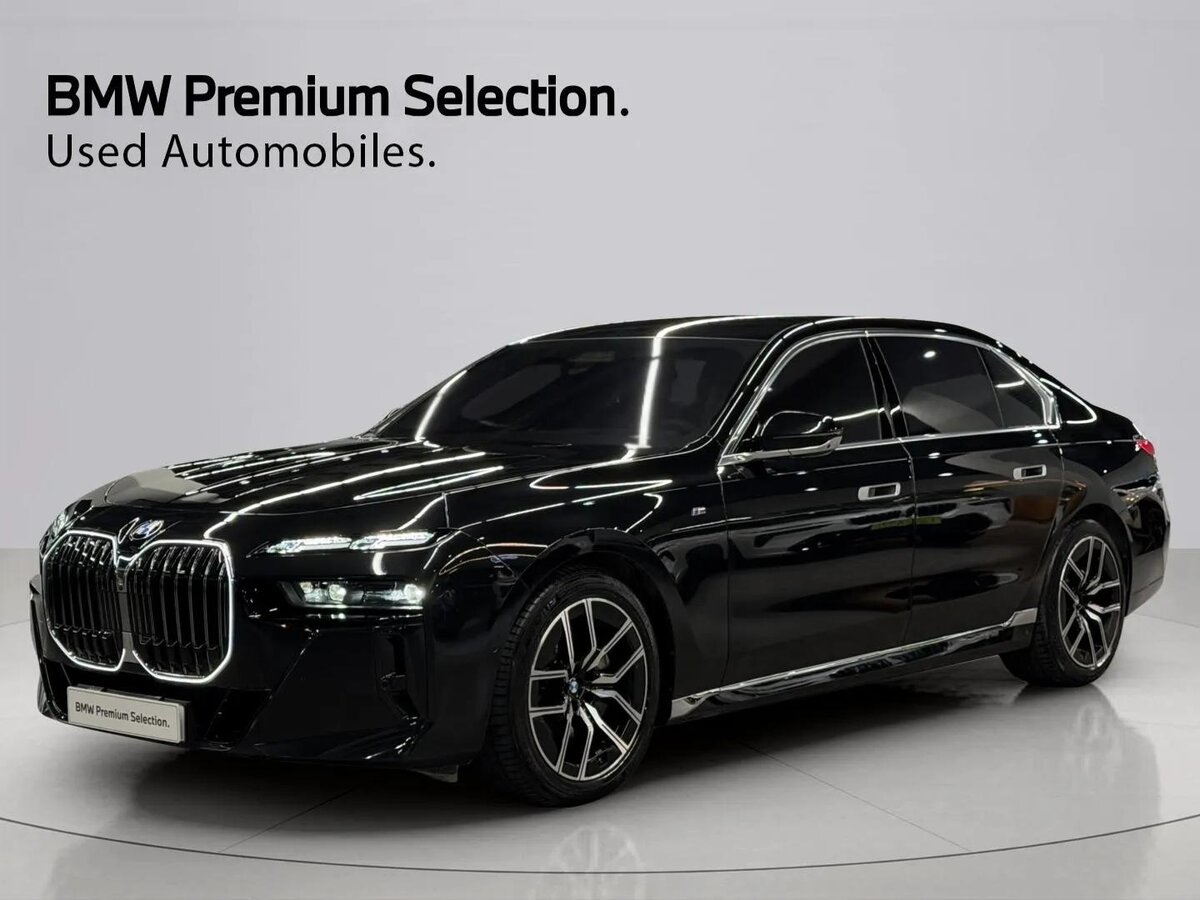Открыть фотографии: BMW 7 серии VII (G70)
