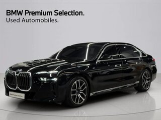 2025 BMW 7 серии 740i xDrive VII (G70), чёрный, 13400000 рублей, вид 1