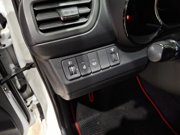 2014 Kia Rio 6-speed III, белый - вид 33