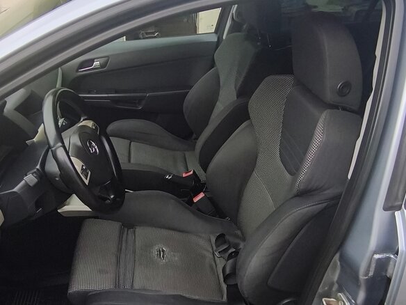 2007 Opel Astra H Рестайлинг, серый, 400000 рублей - вид 8