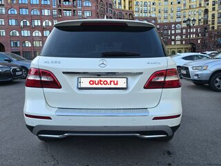 2013 Mercedes-Benz M-Класс 350 III (W166), белый, 2600000 рублей, вид 4