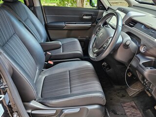 2017 Honda Freed+ II, чёрный, 1650000 рублей, вид 5