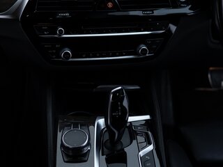 2018 BMW 5 серии 523i VII (G30/G31/G38), белый, 3100000 рублей, вид 5