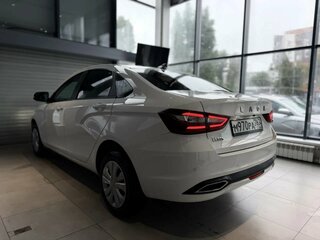 2024 Lada (ВАЗ) Vesta I Рестайлинг (NG), белый, 1230000 рублей, вид 5