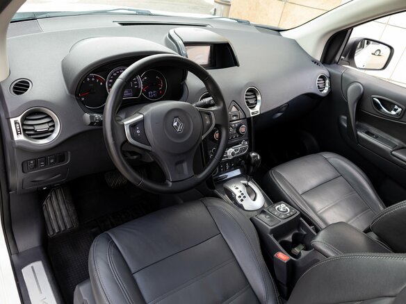 2012 Renault Koleos I Рестайлинг, белый, 995000 рублей - вид 12