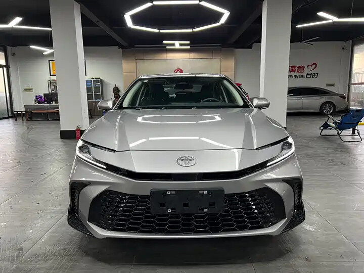 Открыть фотографии: Toyota Camry IX (XV80) China Market
