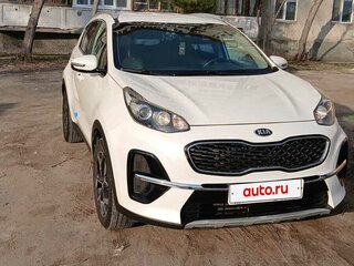 2020 Kia Sportage IV Рестайлинг, белый, 2500000 рублей, вид 1