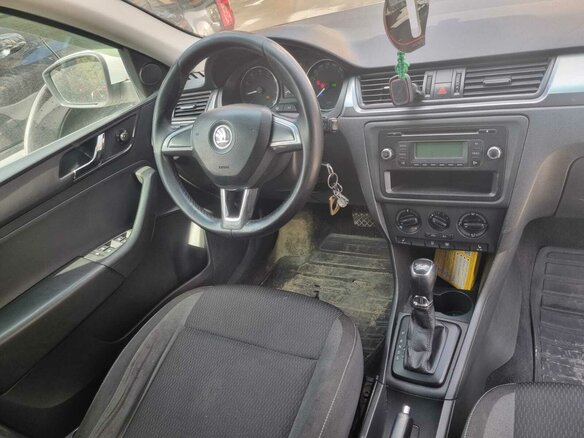 2014 Skoda Rapid I, белый, 780000 рублей - вид 8