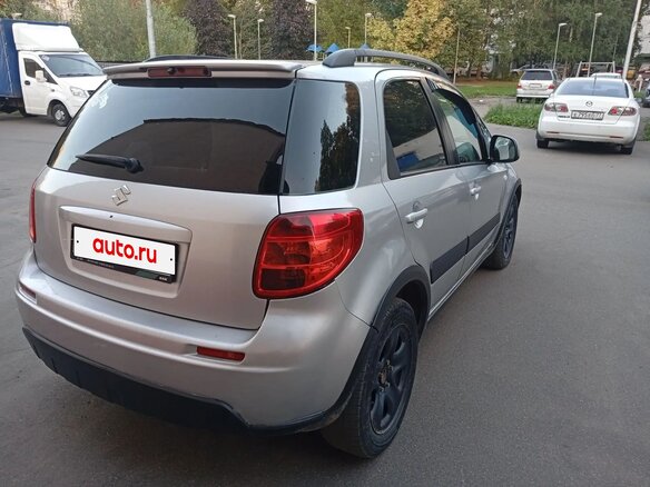 2011 Suzuki SX4 I (Classic) Рестайлинг, серебристый, 600000 рублей - вид 3
