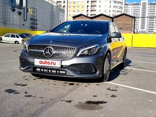 2016 Mercedes-Benz A-Класс 180 III (W176) Рестайлинг, серый, 1880000 рублей, вид 3