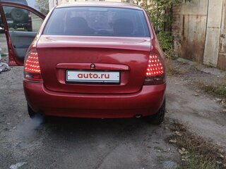 2006 Lada (ВАЗ) Kalina I, красный, 330000 рублей, вид 5