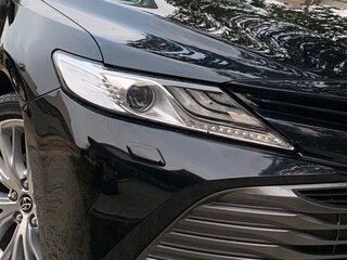 2018 Toyota Camry VIII (XV70), чёрный, 3250000 рублей, вид 1