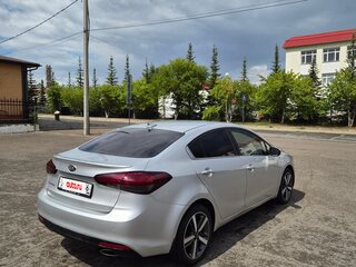 2018 Kia Cerato III Рестайлинг (Classic), серебристый, 1100000 рублей, вид 3