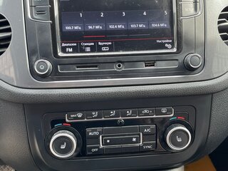 2013 Volkswagen Tiguan I Рестайлинг, белый, 1500000 рублей, вид 4