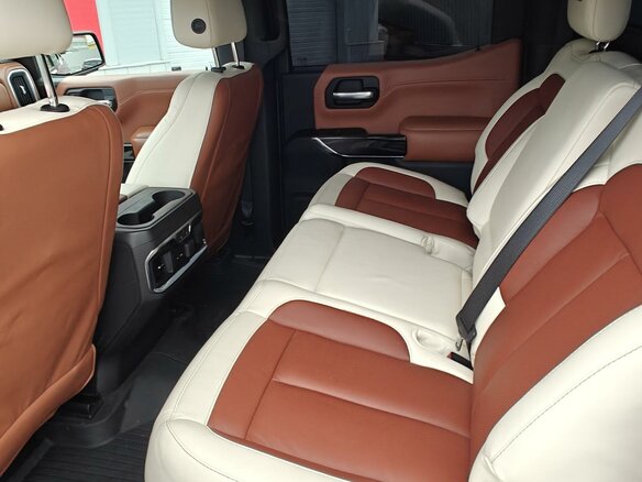 2020 GMC Sierra Double Cab IV, пурпурный, 7600000 рублей - вид 10