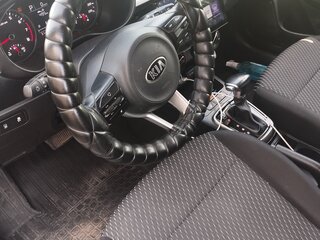2018 Kia Rio X-Line IV, белый, 1400000 рублей, вид 5