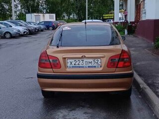 2000 Mitsubishi Carisma I Рестайлинг, золотистый, 400000 рублей, вид 4