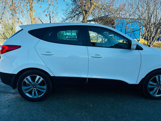 2014 Hyundai ix35 I Рестайлинг, белый, 1499000 рублей, вид 1