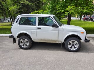 2023 Lada (ВАЗ) Niva Legend I, белый, 1100000 рублей, вид 2
