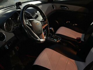 2013 Chevrolet Cruze I Рестайлинг, белый, 870000 рублей, вид 5