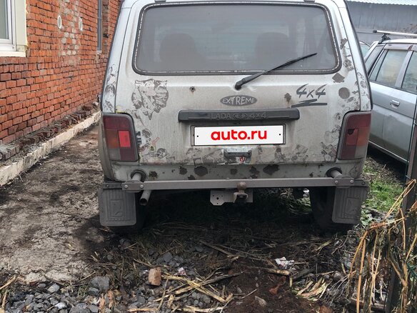 2011 Lada (ВАЗ) 2121 (4x4) I Рестайлинг, белый, 320000 рублей - вид 2