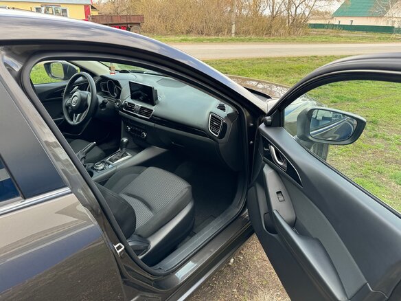 2015 Mazda 3 III (BM), серый, 1430000 рублей - вид 16