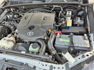 2020 Toyota Hilux VIII Рестайлинг 2, серый, 4590000 рублей, вид 4