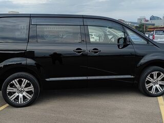 2019 Mitsubishi Delica D:5 I Рестайлинг, чёрный, 3680000 рублей, вид 3
