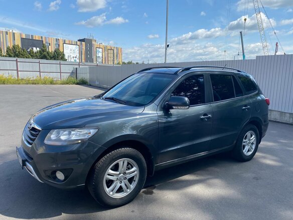 2011 Hyundai Santa Fe II Рестайлинг, серый, 1550000 рублей