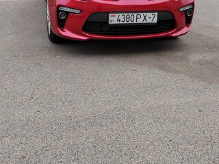 2017 Kia Rio IV, красный, 1273572 рублей, вид 4