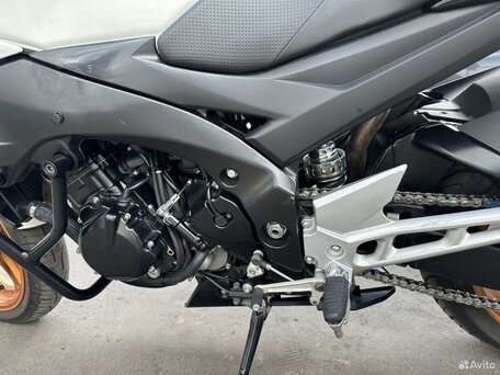 2010 Suzuki GSR 600, белый, 555000 рублей, вид 5
