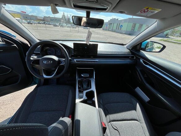 2023 Geely Emgrand II, синий, 1920000 рублей - вид 8