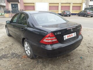 2005 Mercedes-Benz C-Класс 180 II (W203) Рестайлинг, чёрный, 575000 рублей, вид 2