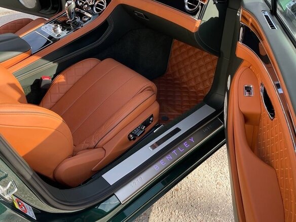 2019 Bentley Continental GT III, зелёный, 14990000 рублей - вид 32