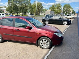 2003 Ford Focus I Рестайлинг, красный, 147000 рублей, вид 3