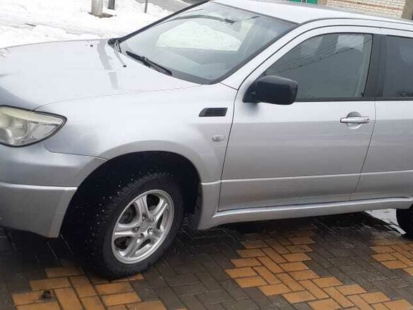 2004 Mitsubishi Outlander I, серебристый