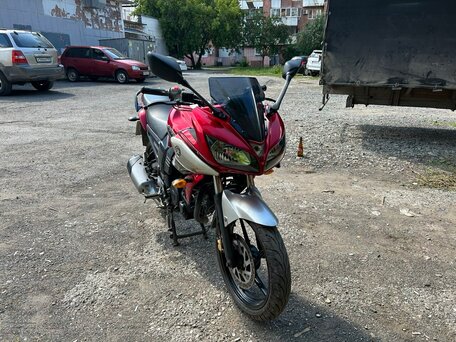 2012 Yamaha FZR250, красный, 190000 рублей, вид 2