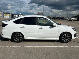 2023 Lada (ВАЗ) Granta Drive Active I Рестайлинг, белый, 1050000 рублей, вид 3