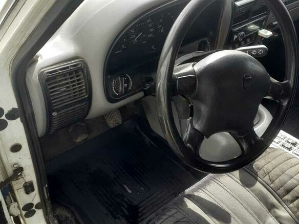 1998 ГАЗ 3110 «Волга», белый, 85000 рублей - вид 4